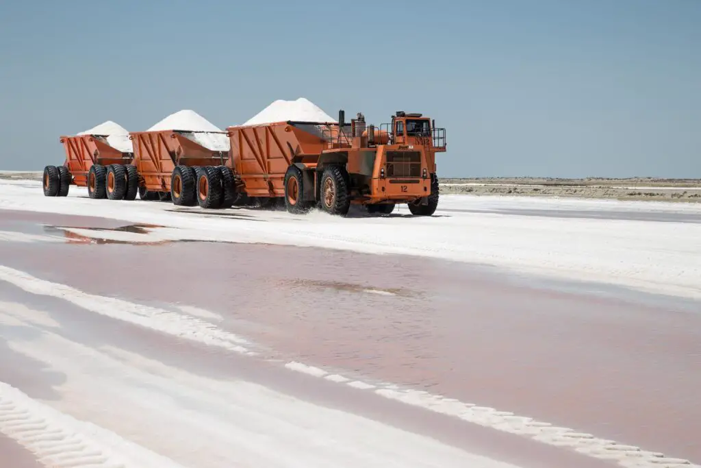 File:Salt production in Guerrero Negro.jpg - Image of Music Production, production