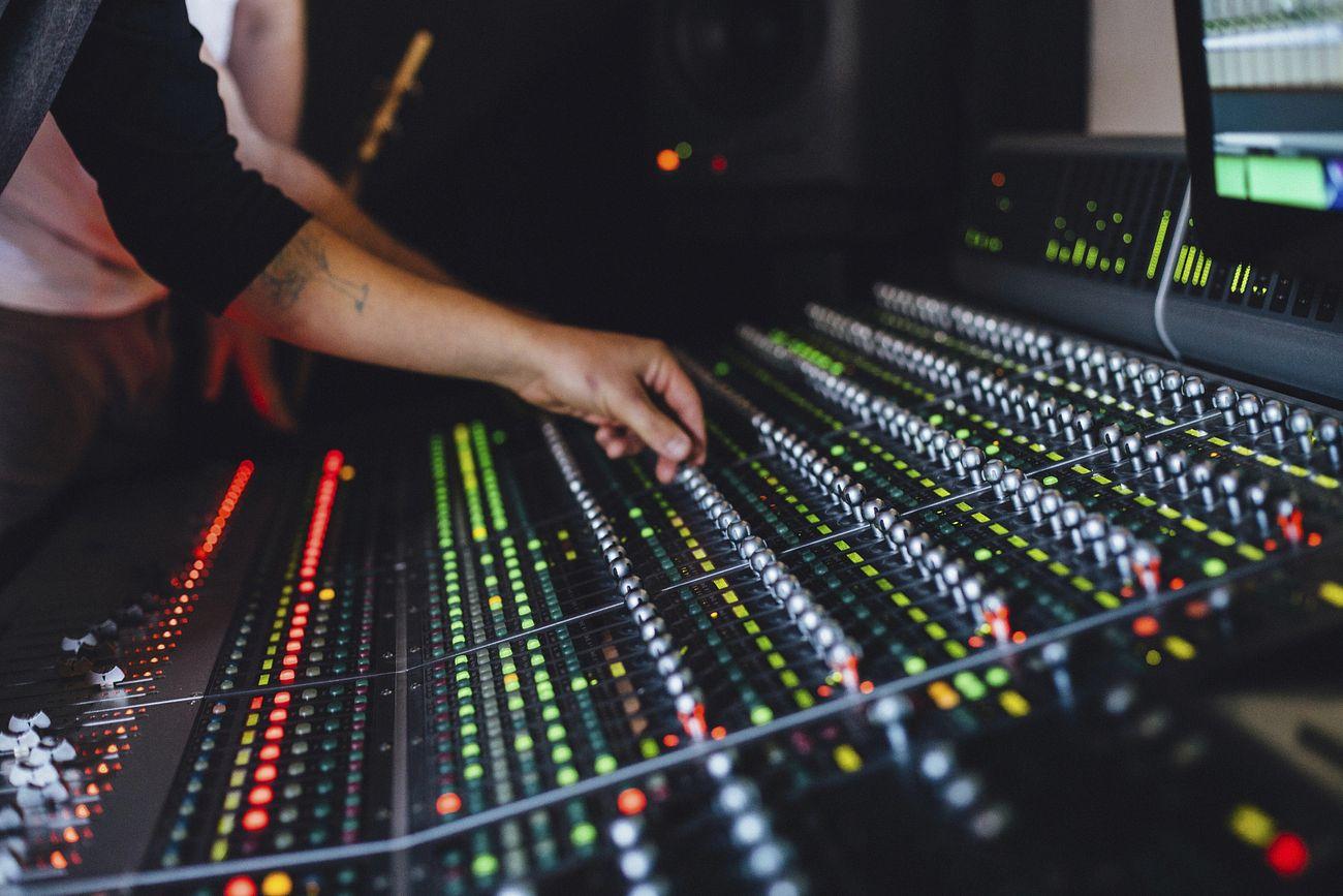 How to Get a Job in Music Production: A Step-by-Step Guide