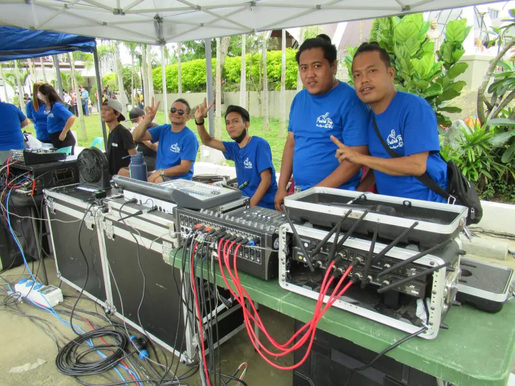 Audio equipment in the Philippines 33 - Image of Audio equipment, A pair of over-ear headphones on a